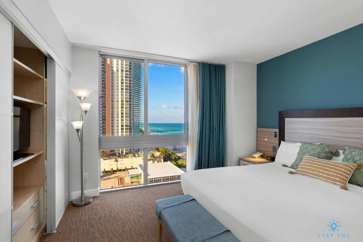 Beachfront Resort Pool Ocean View Balcony Miami Beach Exterior foto